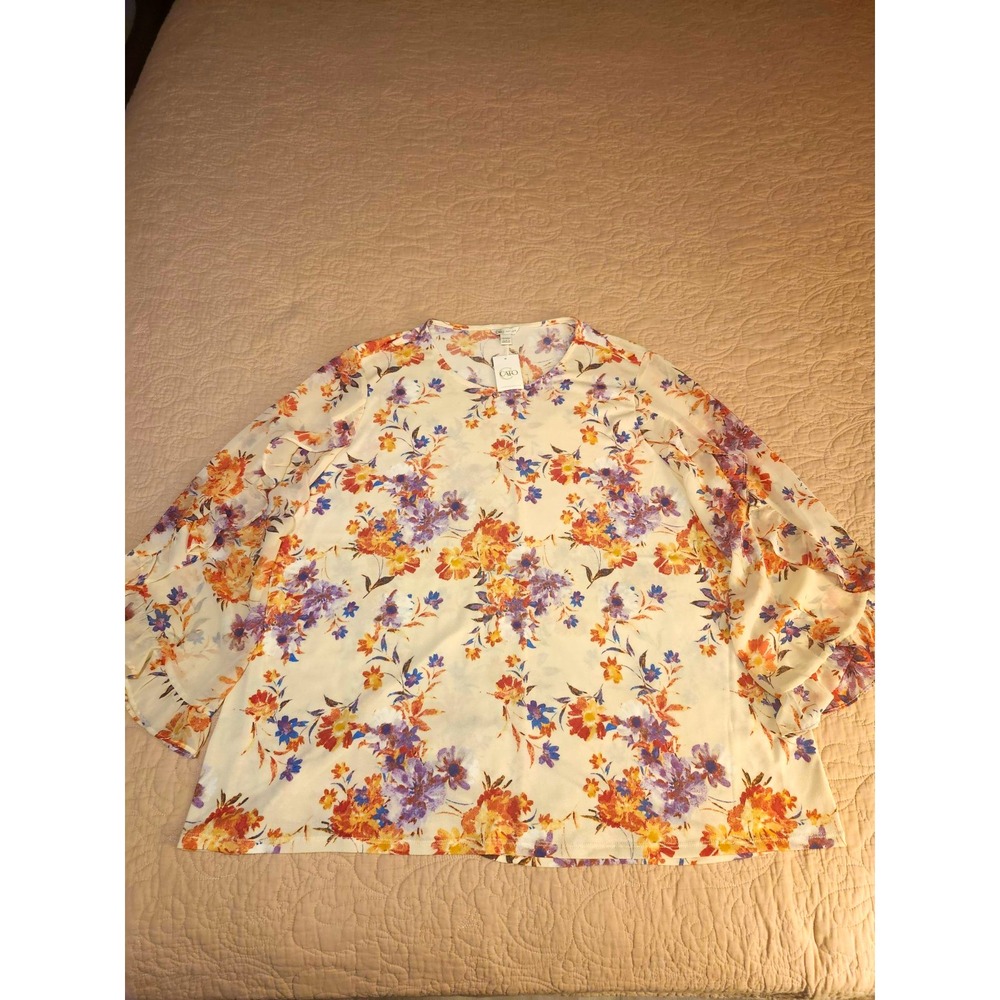 Cato Women's Plus 20W White Floral Round Neck 3/4 Ruffle Sleeve Blouse